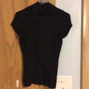 Black short sleeve sweater